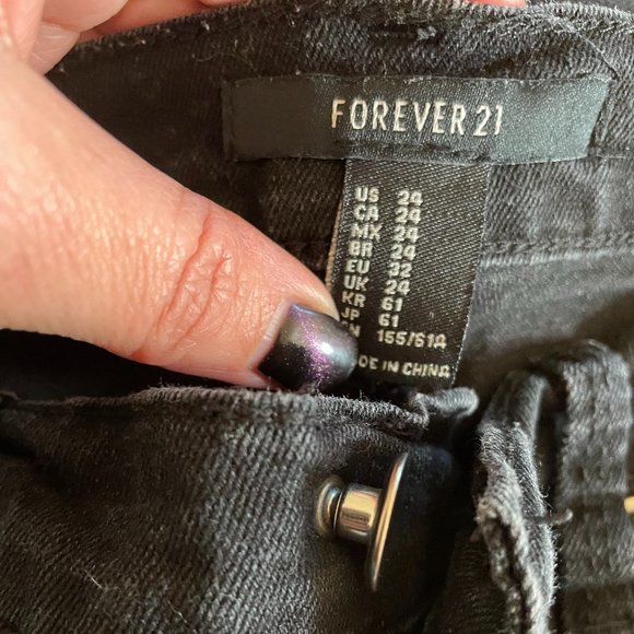 Forever 21 Skinny Jeans - Picture 6 of 7